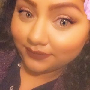 Meet your Posher, Blanca